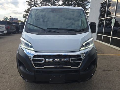 Used 2025 RAM ProMaster 2500 w/ Quick Order Package 22G SLT image 3