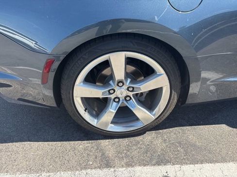 Used 2019 Chevrolet Camaro LT image 17