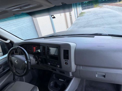 Used 2014 Nissan NV 2500 S w/ Side & Curtain Airbag Package image 19