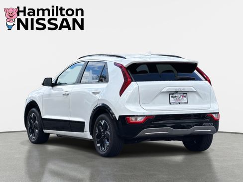 Used 2023 Kia Niro Wind w/ Wind Preserve Package image 4