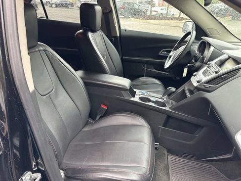 Used 2016 Chevrolet Equinox LTZ w/ Enhanced Convenience Package AWD/4WD image 27