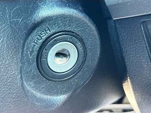 Used 2020 Toyota Tundra SR5 w/ SR5 Upgrade Package image 34