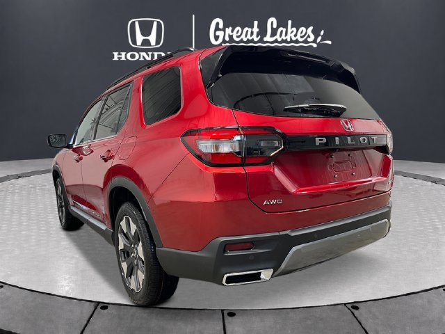 New 2026 Honda Pilot Touring image 3