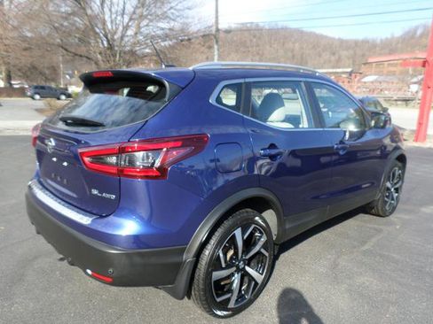 Used 2022 Nissan Rogue Sport SL w/ Premium Package AWD/4WD image 6