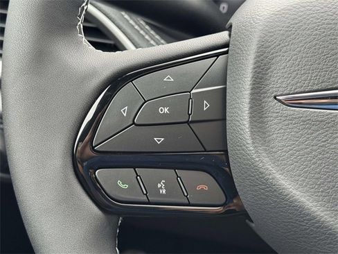 New 2026 Chrysler Pacifica Select w/ S Appearance Package image 27