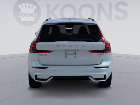 New 2026 Volvo XC60 B5 Plus w/ Protection Package Premier image 5