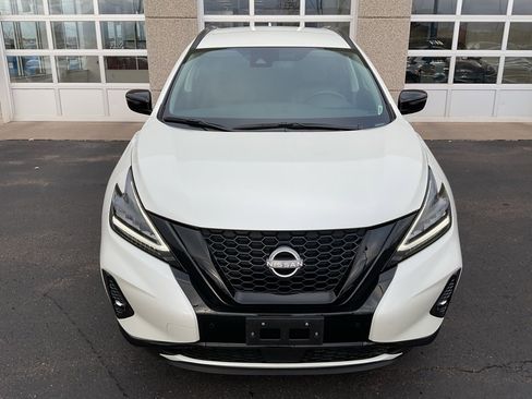 Used 2023 Nissan Murano SV w/ SV Midnight Edition Package image 2