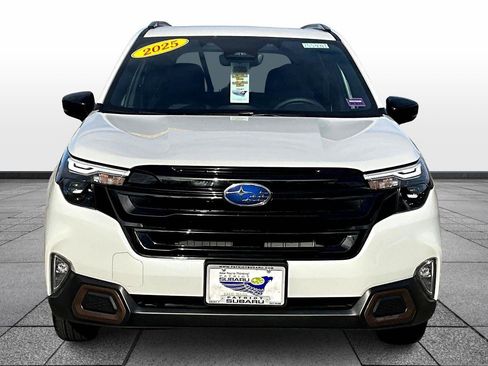 Used 2025 Subaru Forester Sport image 3
