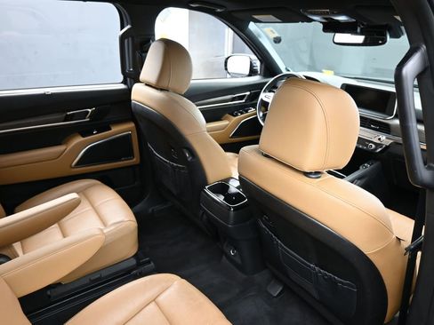 Used 2022 Kia Telluride SX w/ Towing Package image 48