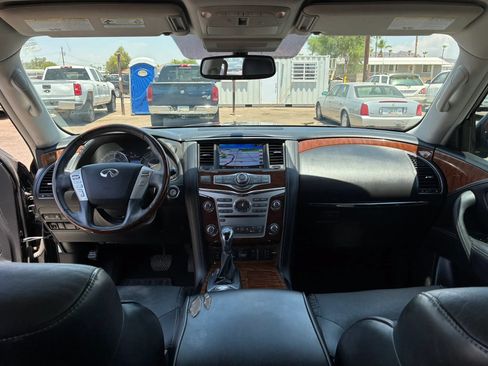 Used 2019 INFINITI QX80 Luxe w/ All-Season Package AWD/4WD image 22