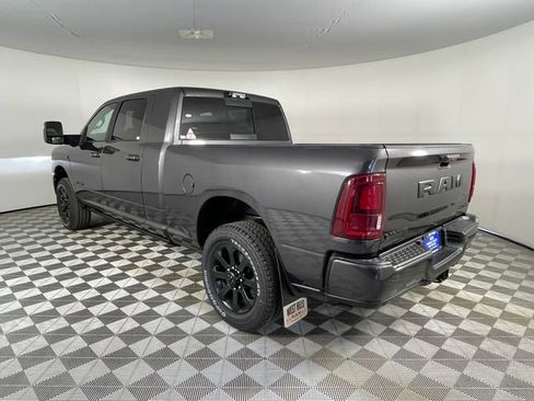 New 2026 RAM 2500 Laramie AWD/4WD image 12