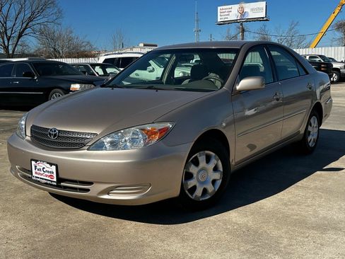 Used 2003 Toyota Camry LE FWD image 10