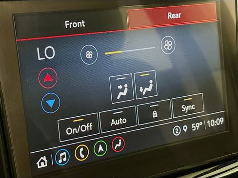 Certified 2022 Chevrolet Traverse RS image 38