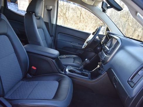 Used 2015 Chevrolet Colorado Z71 image 14