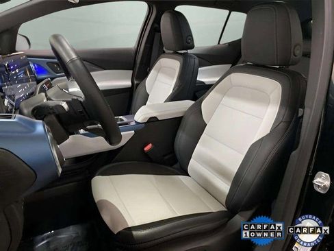 Used 2025 Chevrolet Equinox EV LT w/ Convenience Package image 63