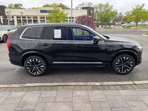 Used 2025 Volvo XC90 B6 Plus AWD/4WD image 6