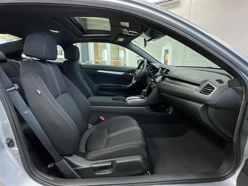 Used 2020 Honda Civic EX image 24