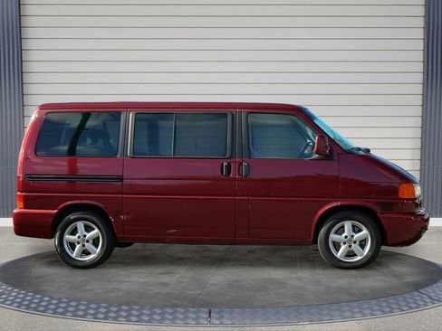 Used 2003 Volkswagen Eurovan MV image 8