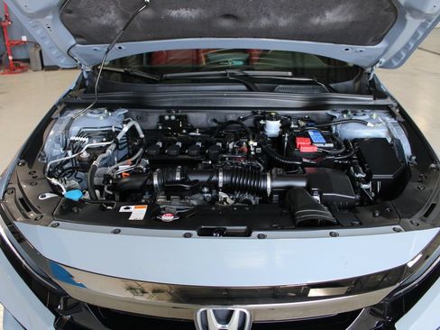 Used 2021 Honda Accord Sport Special Edition image 9