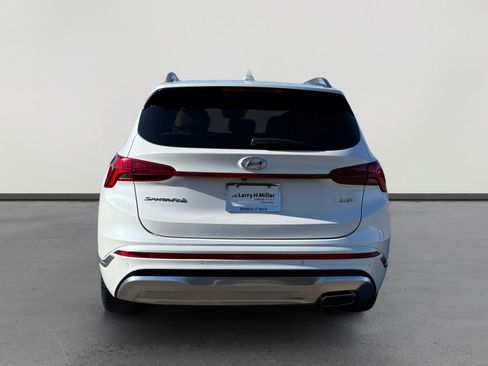 Used 2022 Hyundai Santa Fe Calligraphy FWD image 4