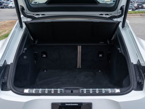 Certified 2025 Porsche Panamera 4 image 16