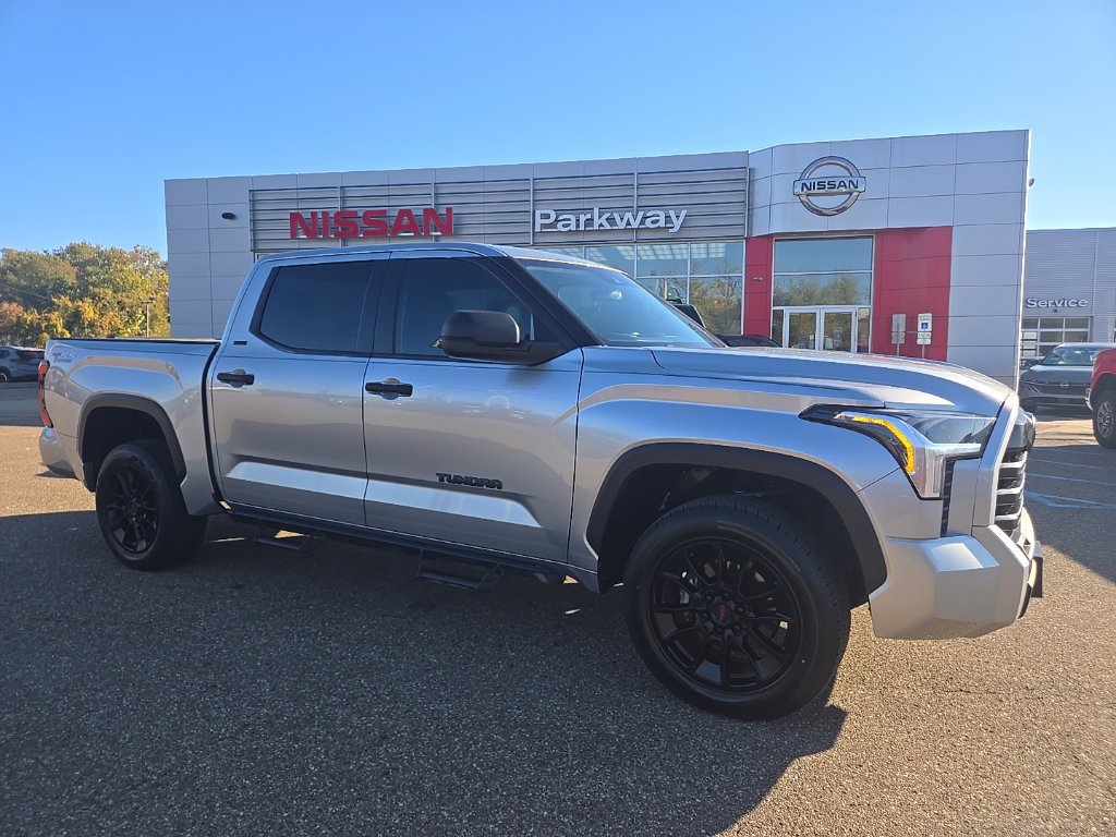 Used 2024 Toyota Tundra SR5 AWD/4WD image 1
