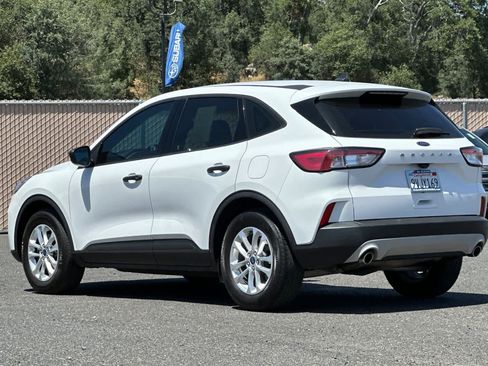 Used 2022 Ford Escape S FWD image 5