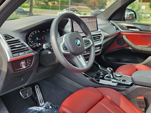 Used 2024 BMW X3 xDrive30i w/ Premium Package AWD/4WD image 8