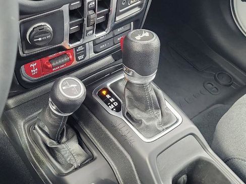 Used 2024 Jeep Wrangler Unlimited Rubicon w/ Capability Package AWD/4WD image 31