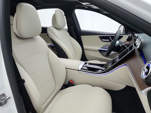 New 2026 Mercedes-Benz C 300 Sedan image 16