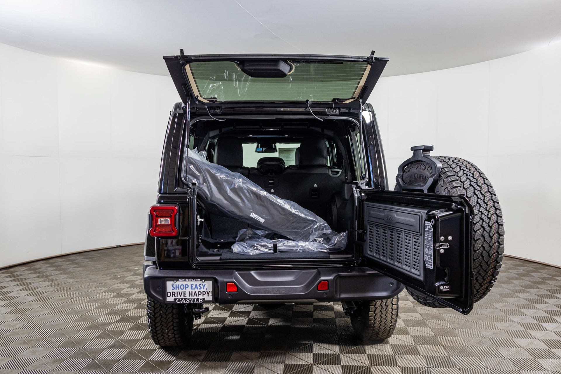 New 2027 Jeep Wrangler Unlimited Sahara AWD/4WD image 39