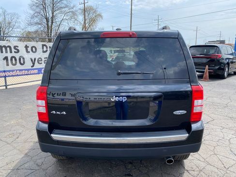 Used 2017 Jeep Patriot 4WD image 3