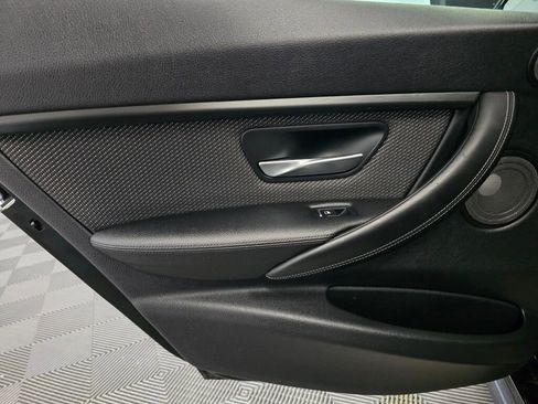 Used 2017 BMW M3 image 19