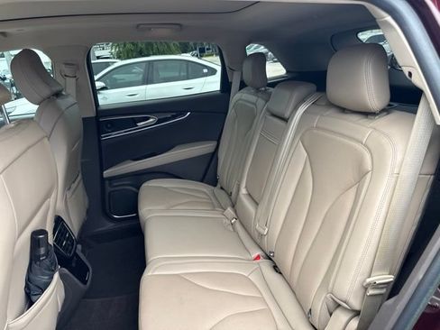 Used 2021 Lincoln Nautilus Reserve FWD image 16