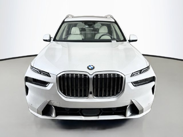 New 2027 BMW X7 xDrive40i AWD/4WD image 2