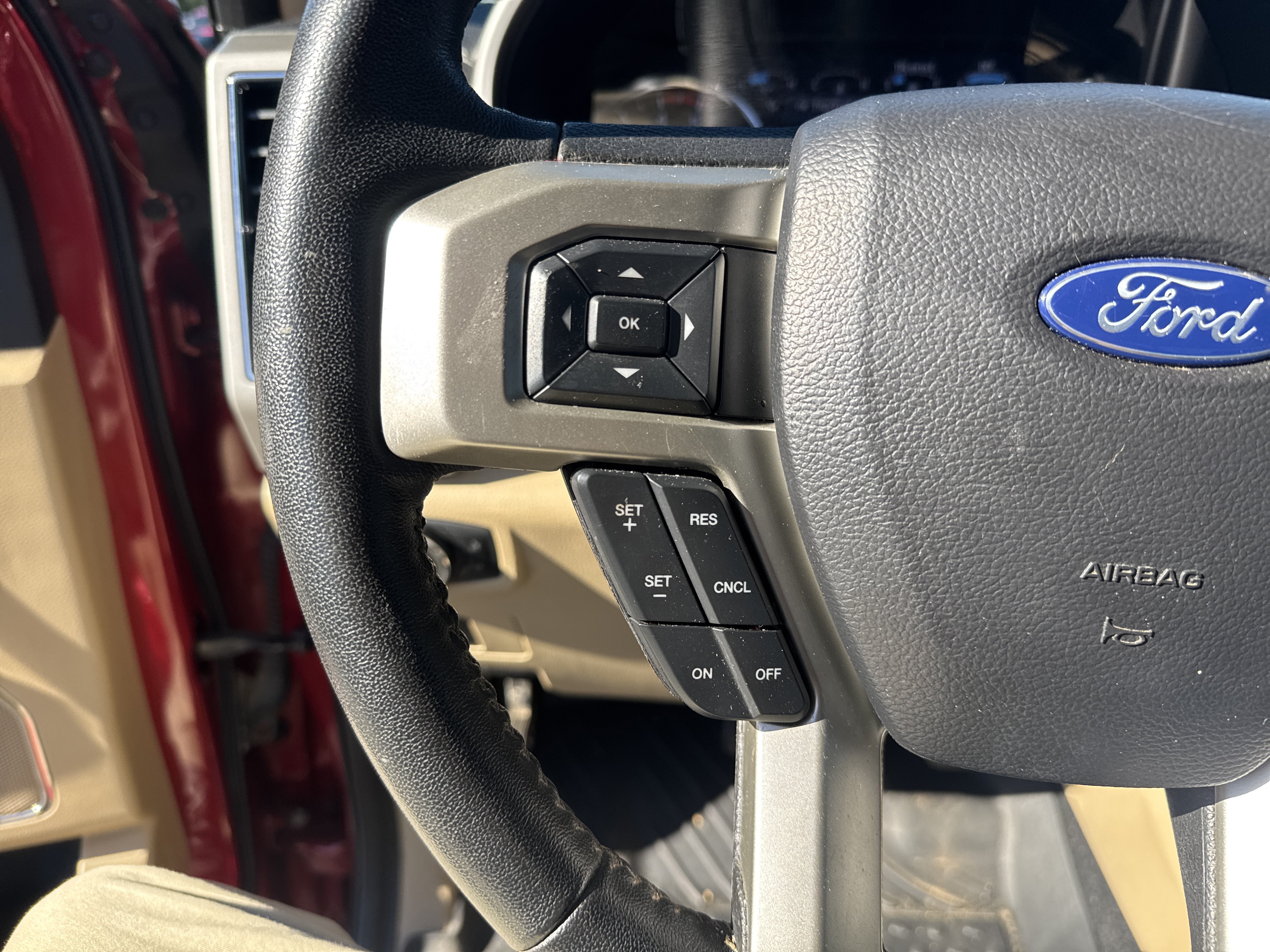 Used 2020 Ford F250 Lariat AWD/4WD image 26