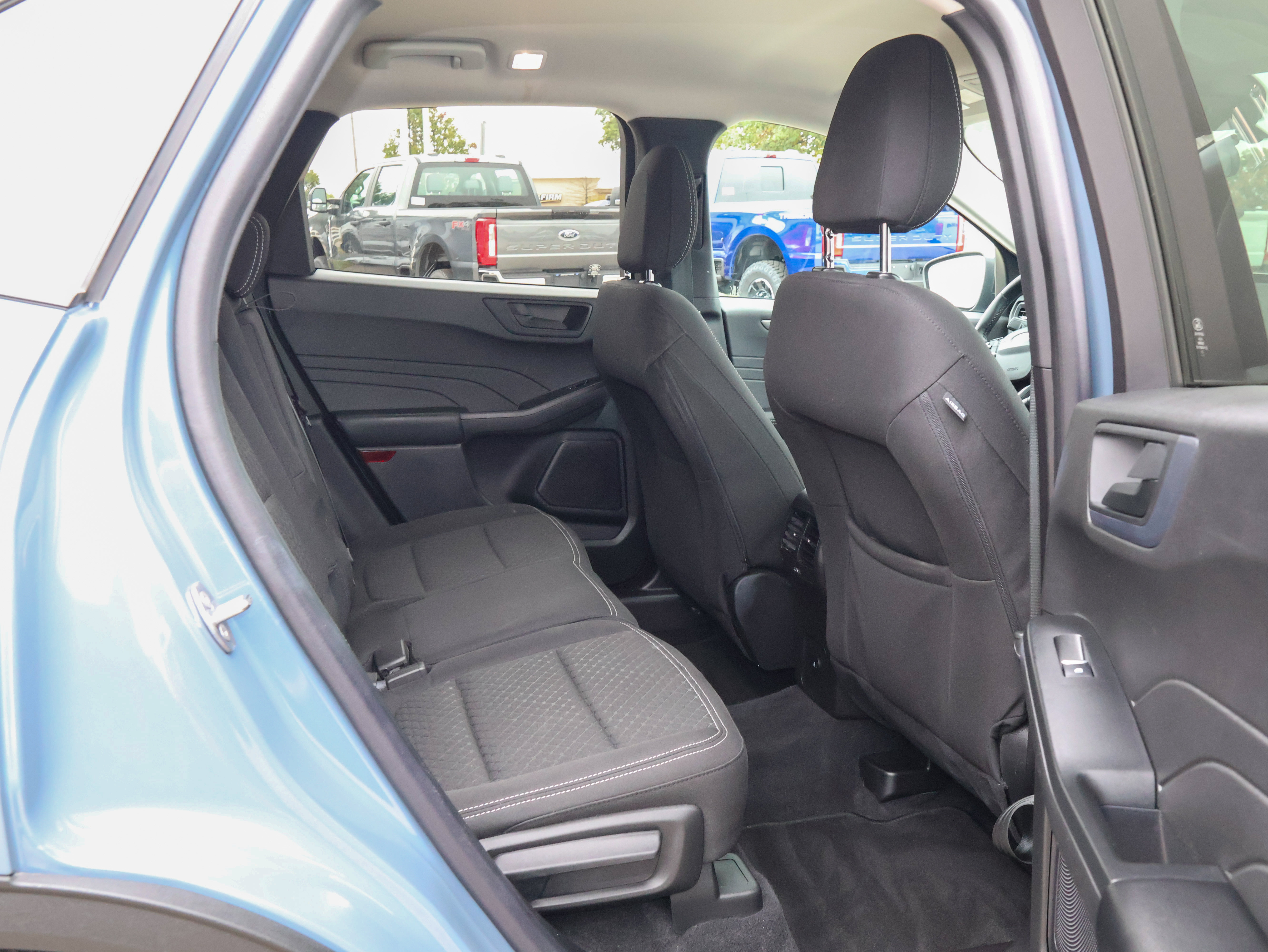 Used 2023 Ford Escape Active w/ Tech Pack #1 AWD/4WD image 29