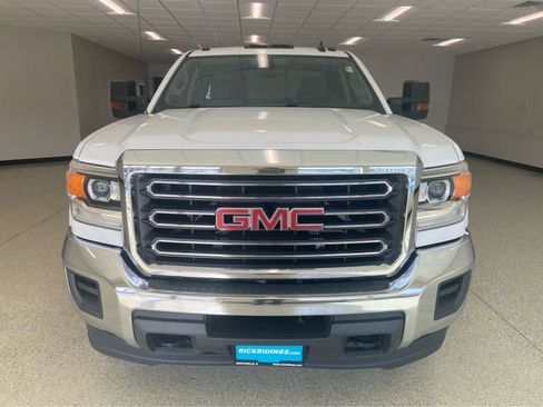 Used 2016 GMC Sierra 2500 4x4 Double Cab w/ Sierra Convenience Package image 2