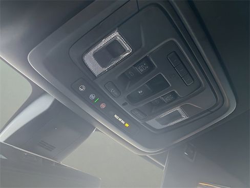 Used 2023 Chevrolet Silverado 3500 High Country w/ Z71 Off-Road Package image 25