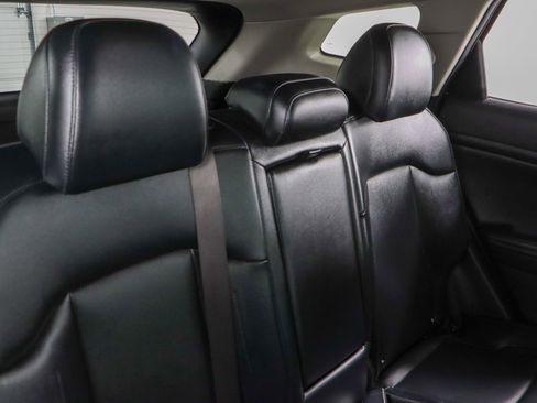 Used 2023 Kia Sportage EX image 27