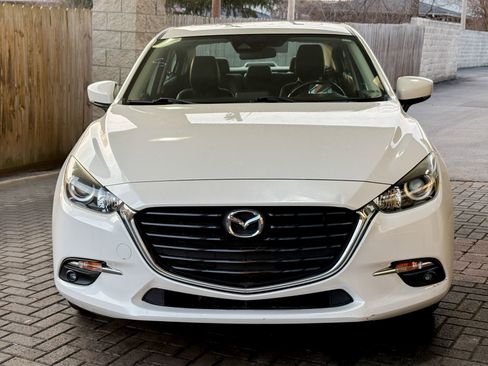 Used 2017 MAZDA MAZDA3 Grand Touring image 2