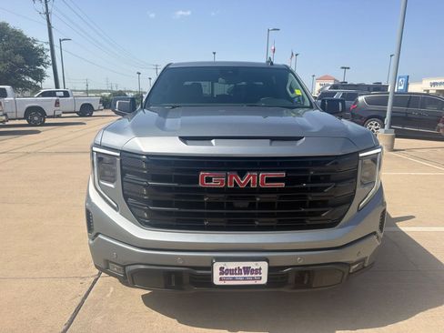 Used 2025 GMC Sierra 1500 Elevation w/ Elevation Premium Package AWD/4WD image 2