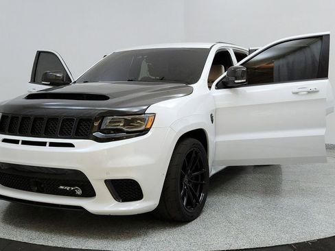 Used 2018 Jeep Grand Cherokee Trackhawk image 9