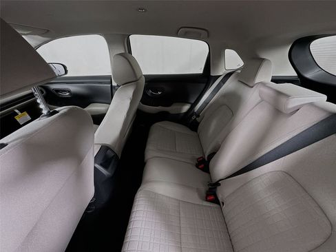 New 2026 Honda HR-V LX image 11