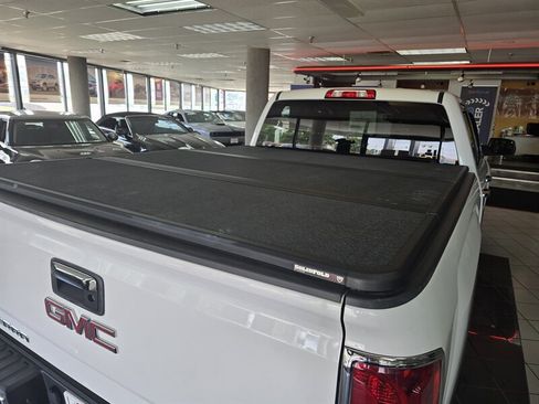 Used 2014 GMC Sierra 1500 SLT w/ Suspension Package, Off-Road AWD/4WD image 33