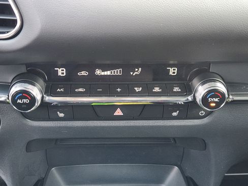 Certified 2025 MAZDA CX-30 AWD 2.5 S w/ Premium Package image 22