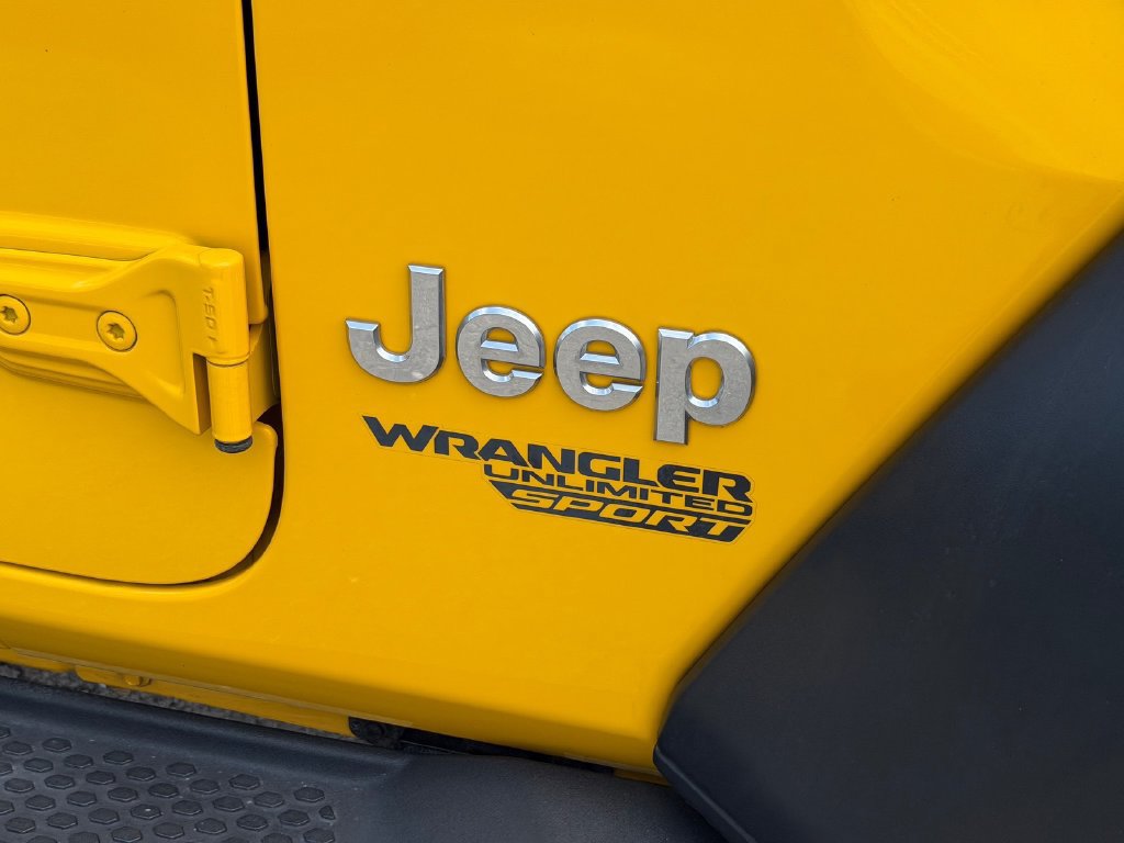 Used 2018 Jeep Wrangler Unlimited Sport S AWD/4WD image 16