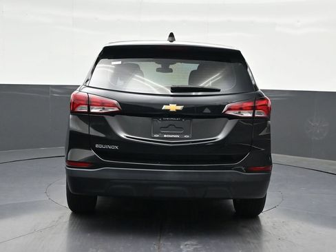 Used 2023 Chevrolet Equinox LS FWD image 4