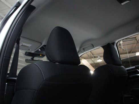 New 2026 Mitsubishi Outlander ES image 23