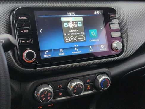 Certified 2023 Nissan Kicks SV image 16